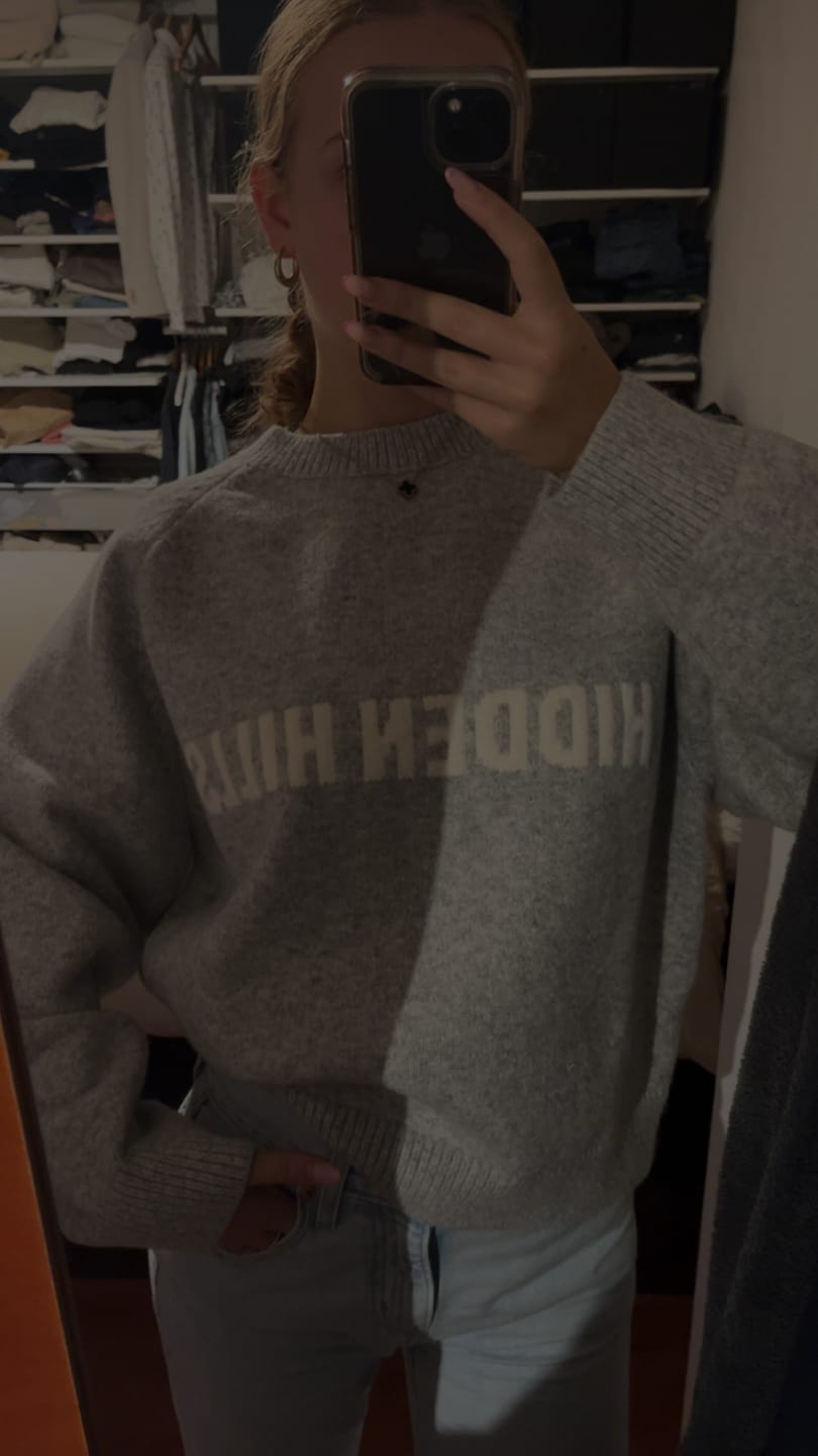 Customer photo review of KNIT SWEATER LIGHT GREY