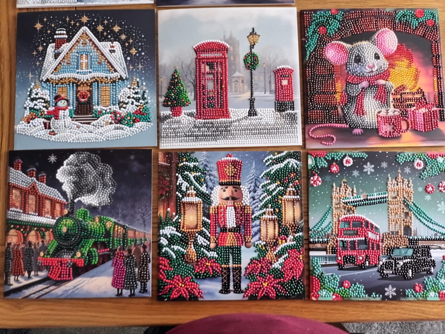 Customer photo review of 2025 Limited Edition 'Festive Best of British' Set of 8 Cards