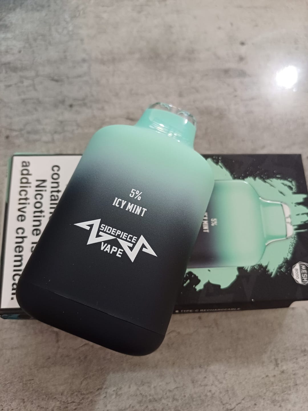 Customer photo review of Sidepiece – Mesh 8000 | 8000 Puffs