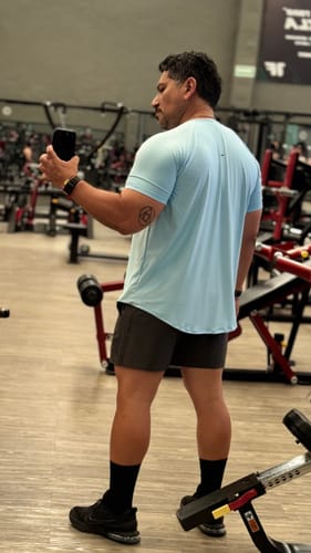 Customer photo review of Training Sport Tee Icon - Army Green