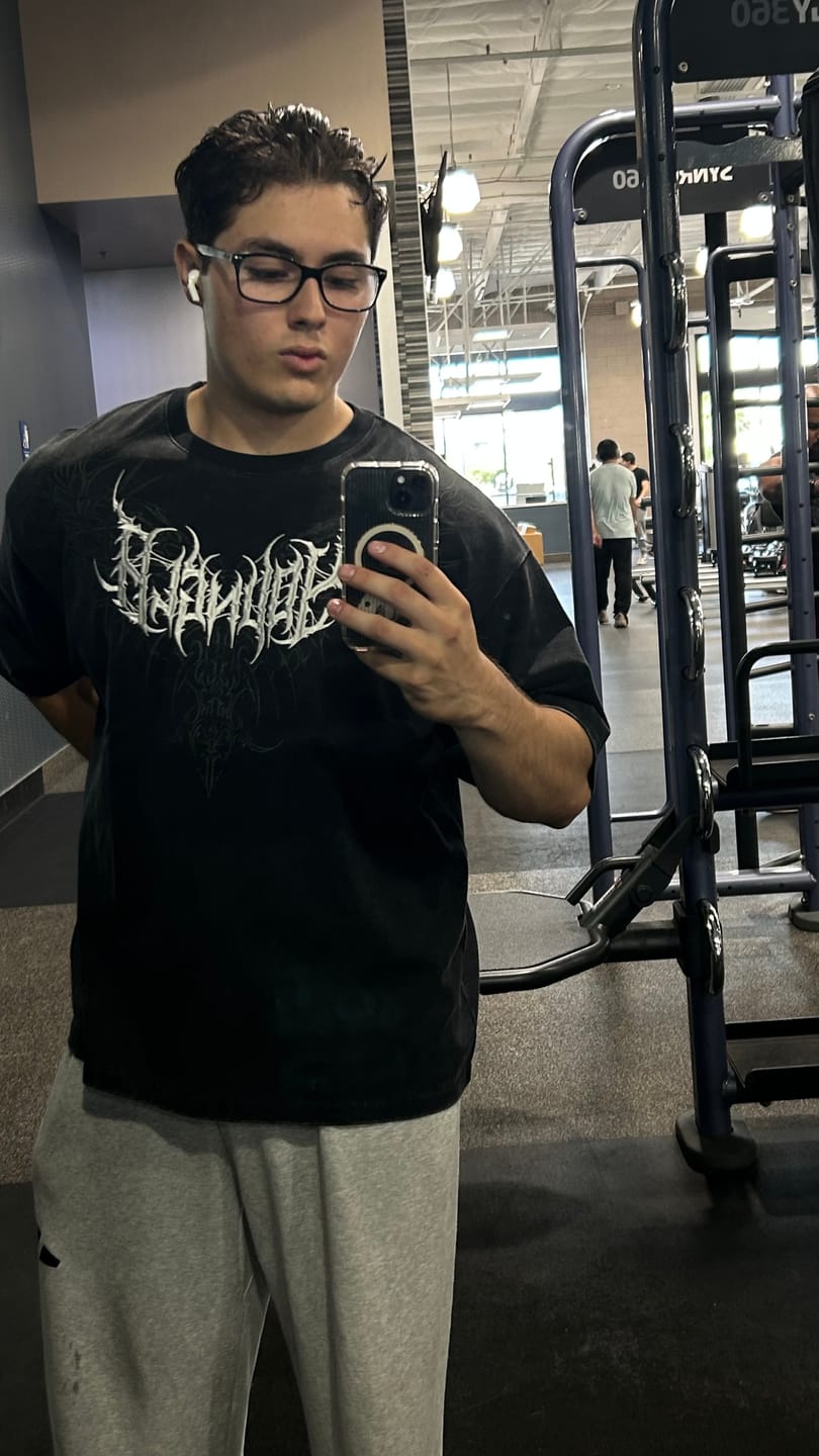 Customer photo review of 4149 - Gothic Tees
