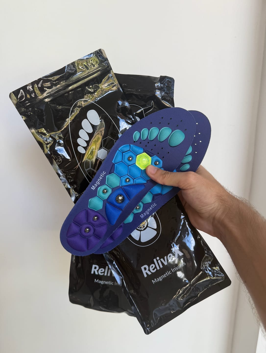 Customer photo review of ReliveX™ Magnetische Inlegzolen | Verlies Gewicht bij ELKE STAP | 1+1 GRATIS