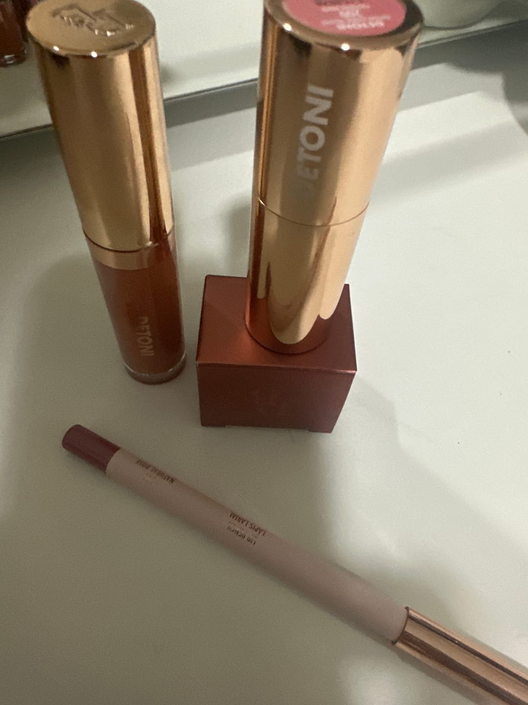 Customer photo review of LIP COMBO ANA PAULA SIEBERT | GANHE PENCIL SHARPENER