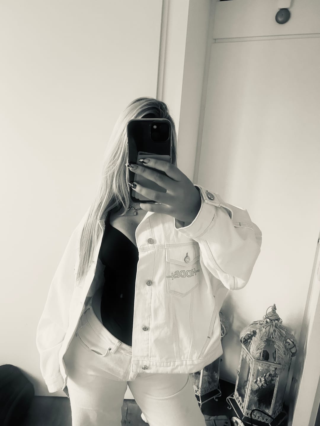 Customer photo review of LOGO STITCH DENIM JACKET OFF WHITE