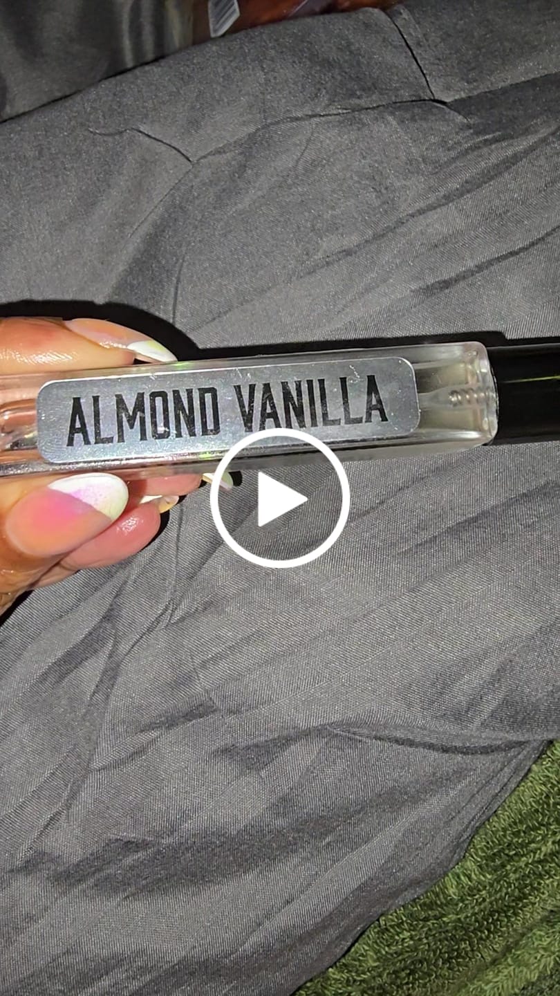 Customer video review of Almond Vanilla