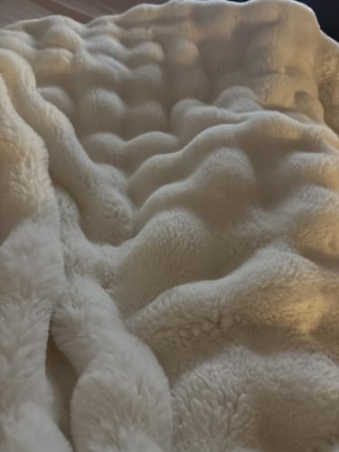 Customer photo review of Premium Kuscheldecke