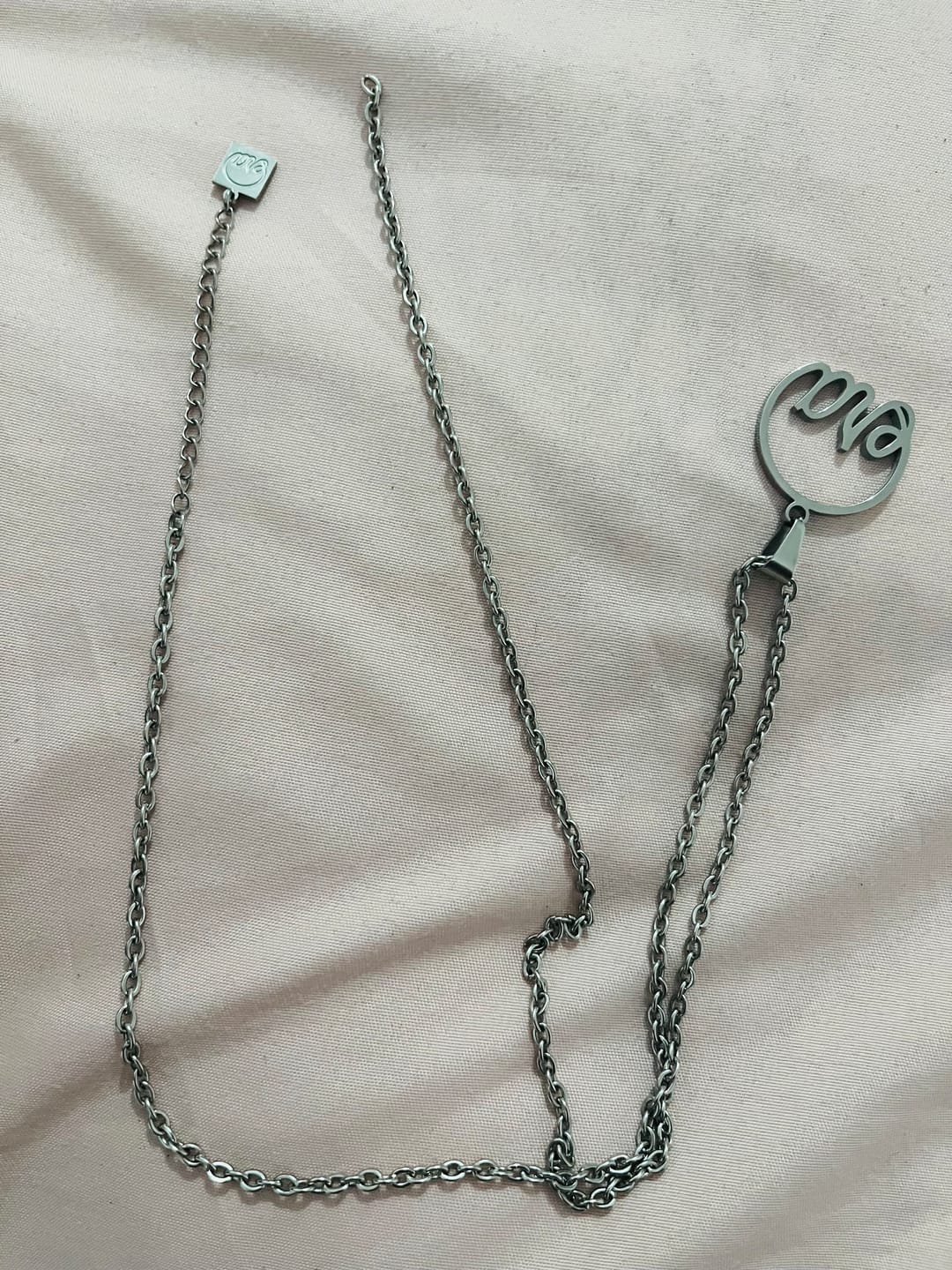 Customer photo review of Silver Era Necklace