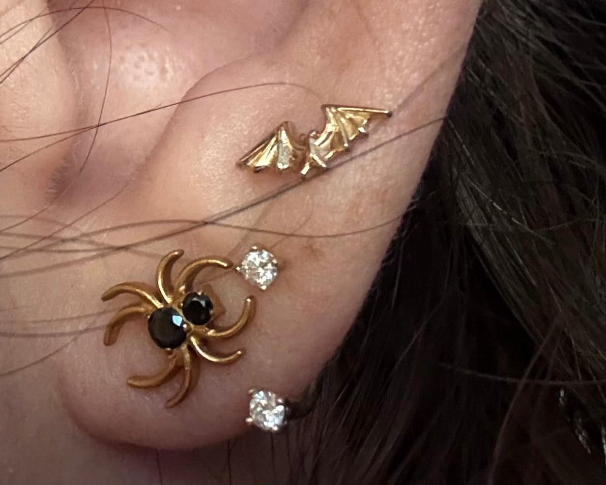 Customer photo review of 14K Gold Halloween Internally Threaded Labret Piercing Collection 18G16G
