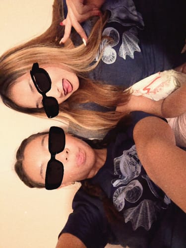 Customer photo review of sandy baby tee