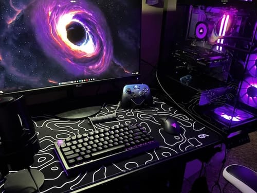 Customer photo review of Black Topo Mousepad