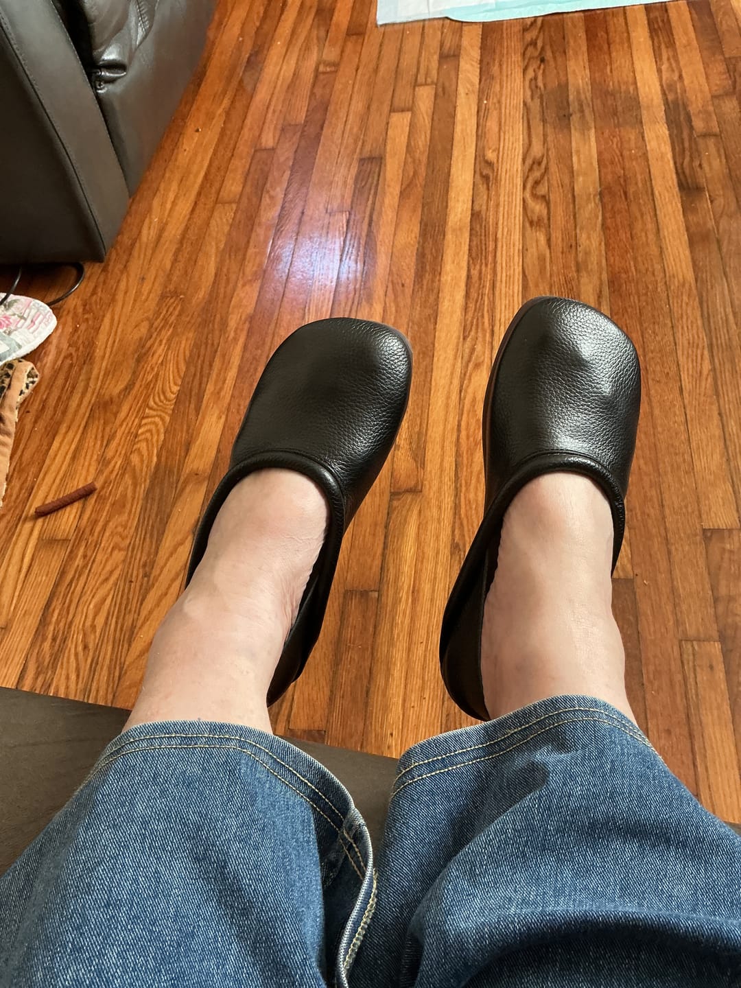 Customer photo review of Women Casual Summer Solid Soft Leather Flat Shoes