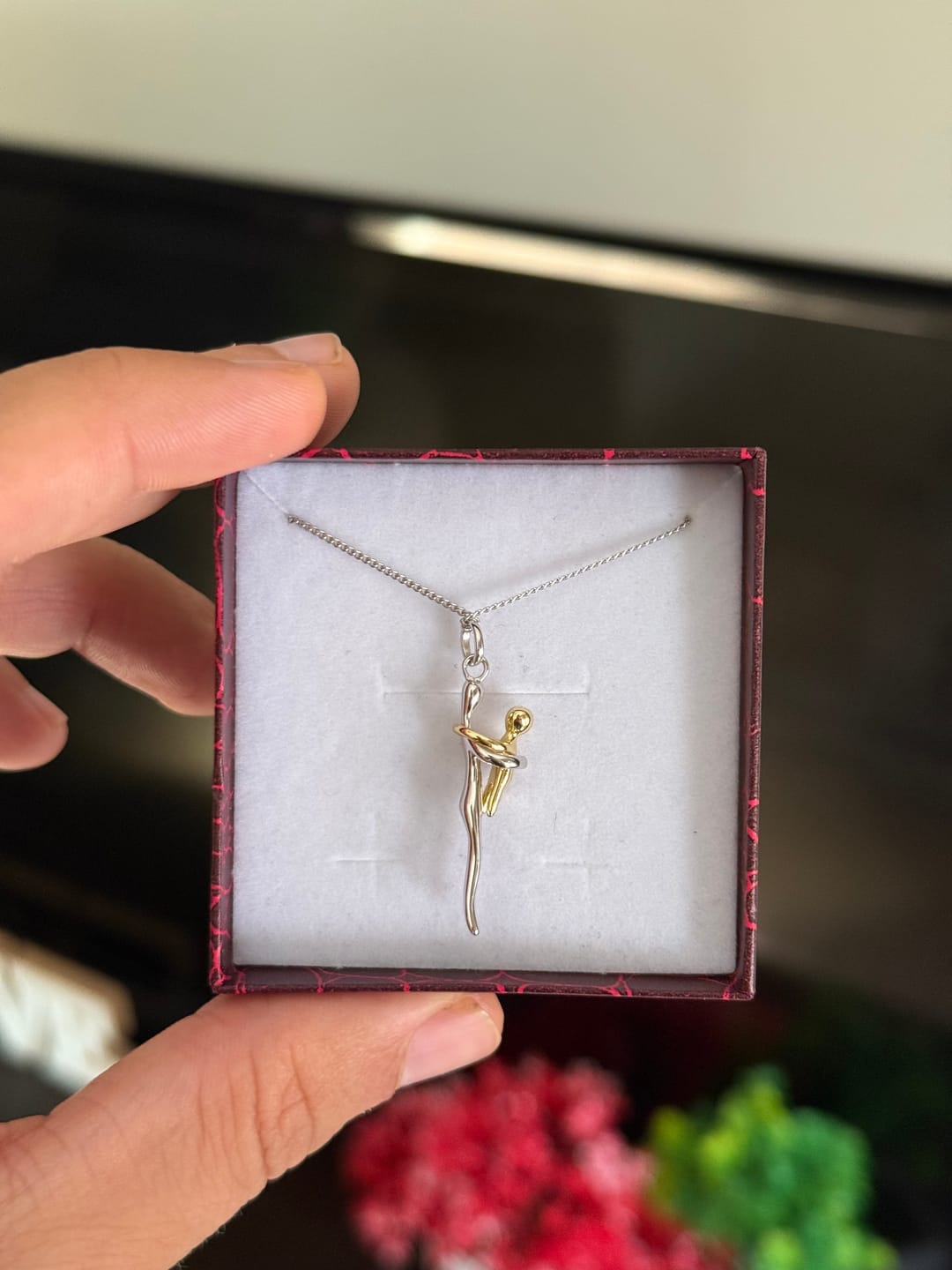 Customer photo review of Collana Amore eterno