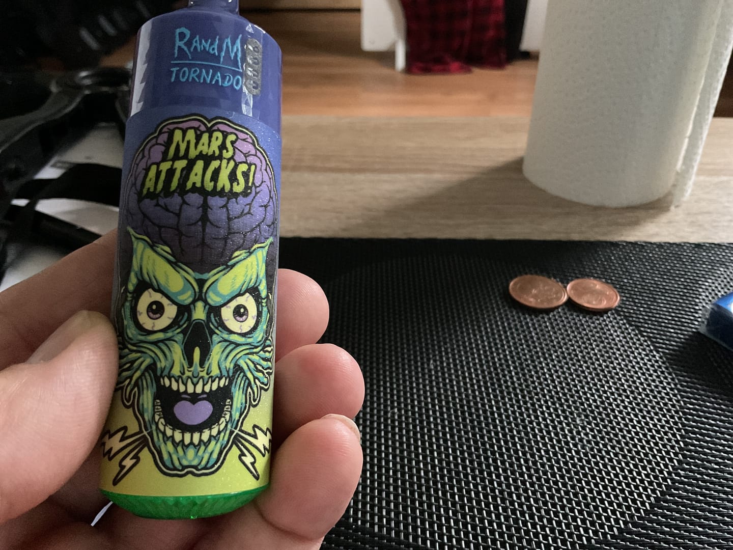 Customer photo review of RandM Tornado 9000
