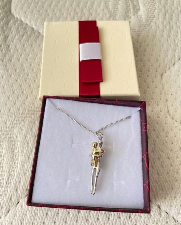 Customer photo review of Collana Amore eterno