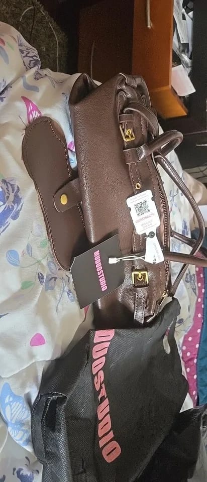 Customer photo review of Irma Shoulder Bag with Glasses Case