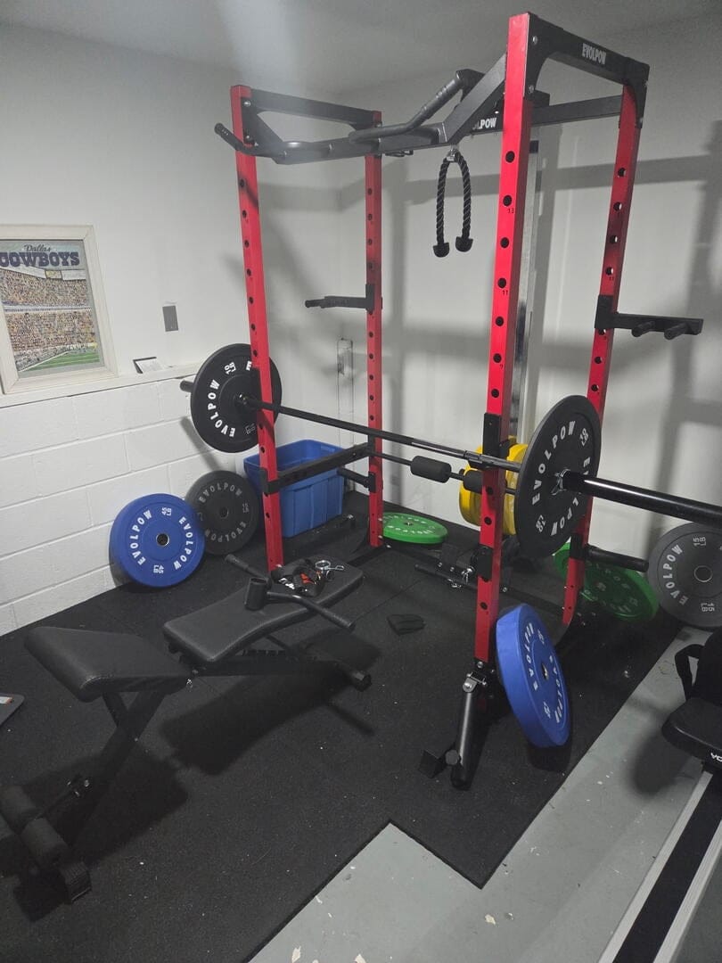 Customer photo review of EVOLPOW P2A Brute All-in-One Power Rack Home Gym - For Beginner