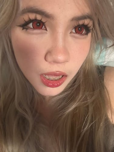Customer photo review of [NEW] Eyemoody Vampire Red | 6 Months, 2 pcs