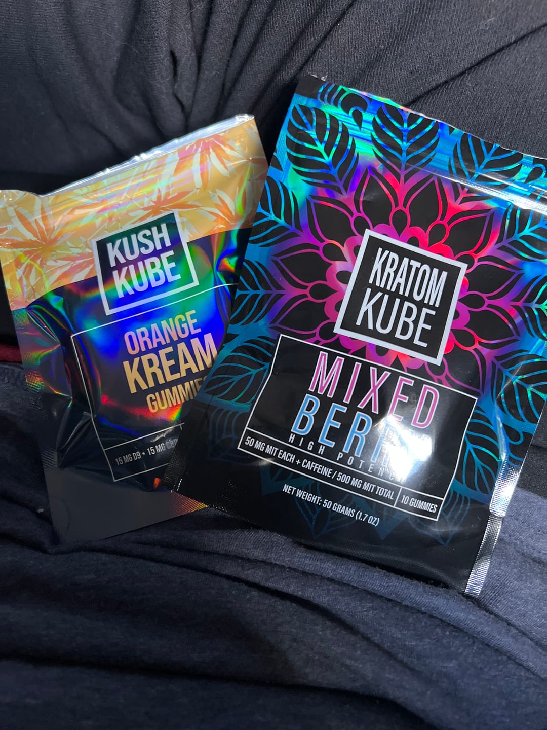 Customer photo review of Mixed Berry Kratom Kube - 50 MIT + 50mg Caffeine