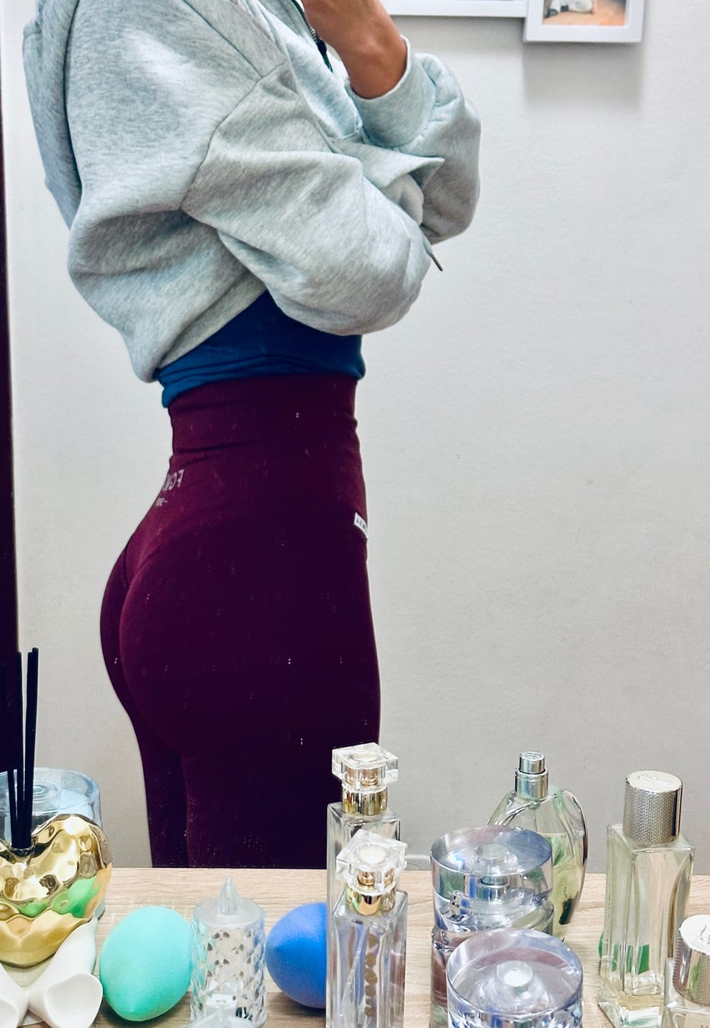 Customer photo review of Leggings Push up Gym Fashion Merlot