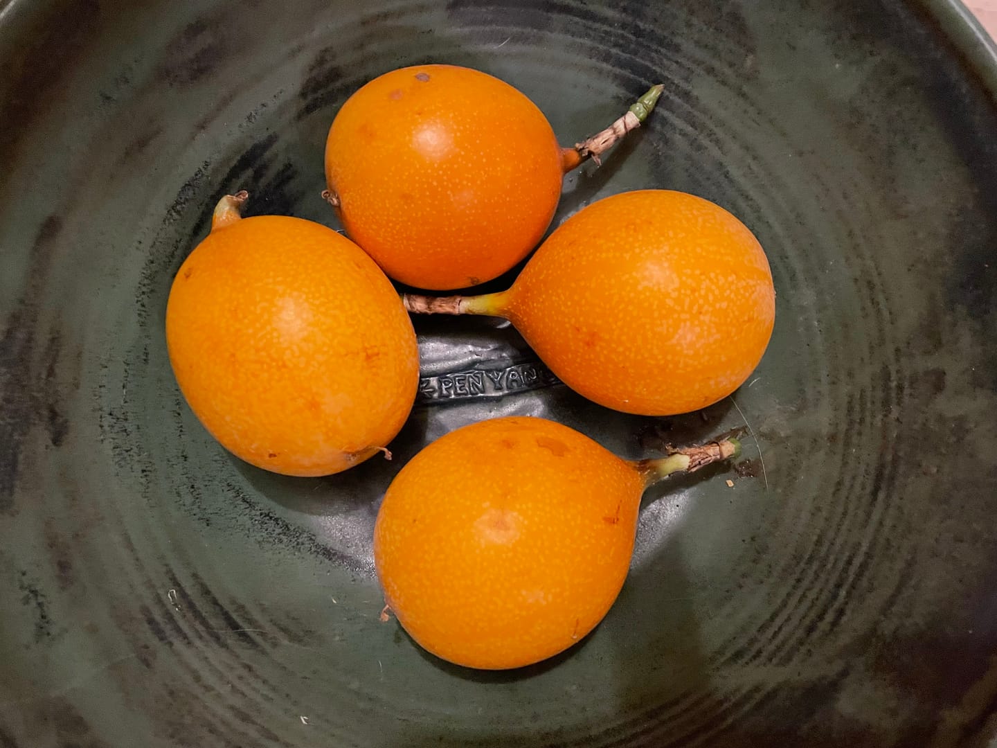 Customer photo review of Mango & Granadilla Box