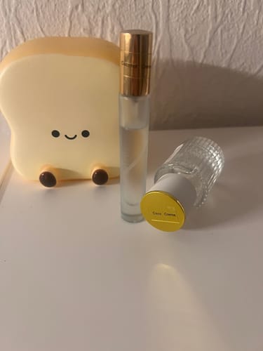 Customer photo review of Coconut Crème