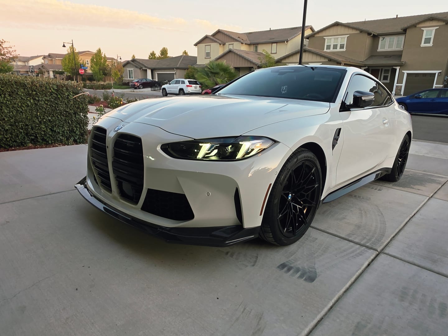 Customer photo review of G80 M3 G82 M4 V Style Carbon Fiber Front Lip