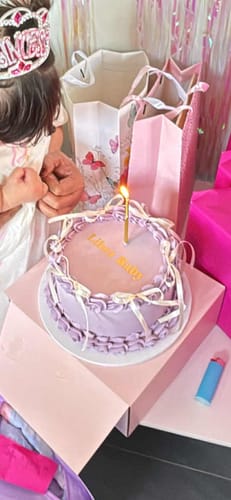 Customer photo review of Vintage Cake