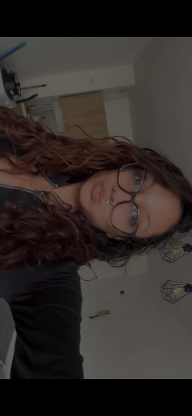 Customer photo review of Piercing Aliya