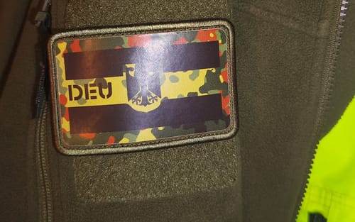 Customer photo review of Klettpatch 10 x 6.5cm - DEU mit Adler