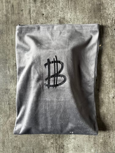 Customer photo review of Cartera Sonora • Encino