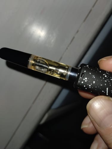 Customer photo review of 1 Gram THCA Full Spectrum Vape Cartridge | Skywalker OG - Indica
