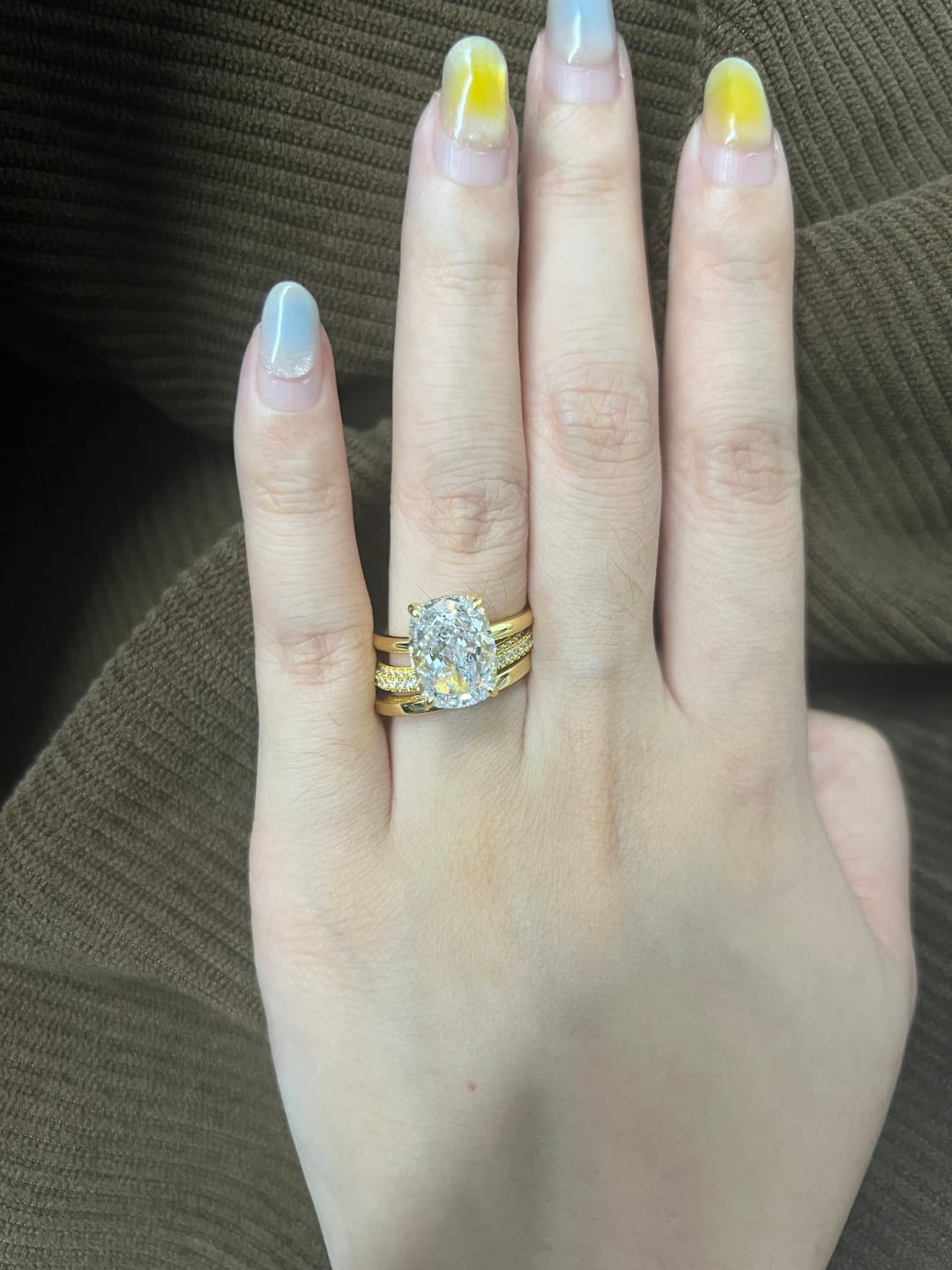 Customer photo review of S925 3PC Wedding Sets 6.5Ct Elongated Cushion Cut Wedding Ring Set With Classic Wedding Bands