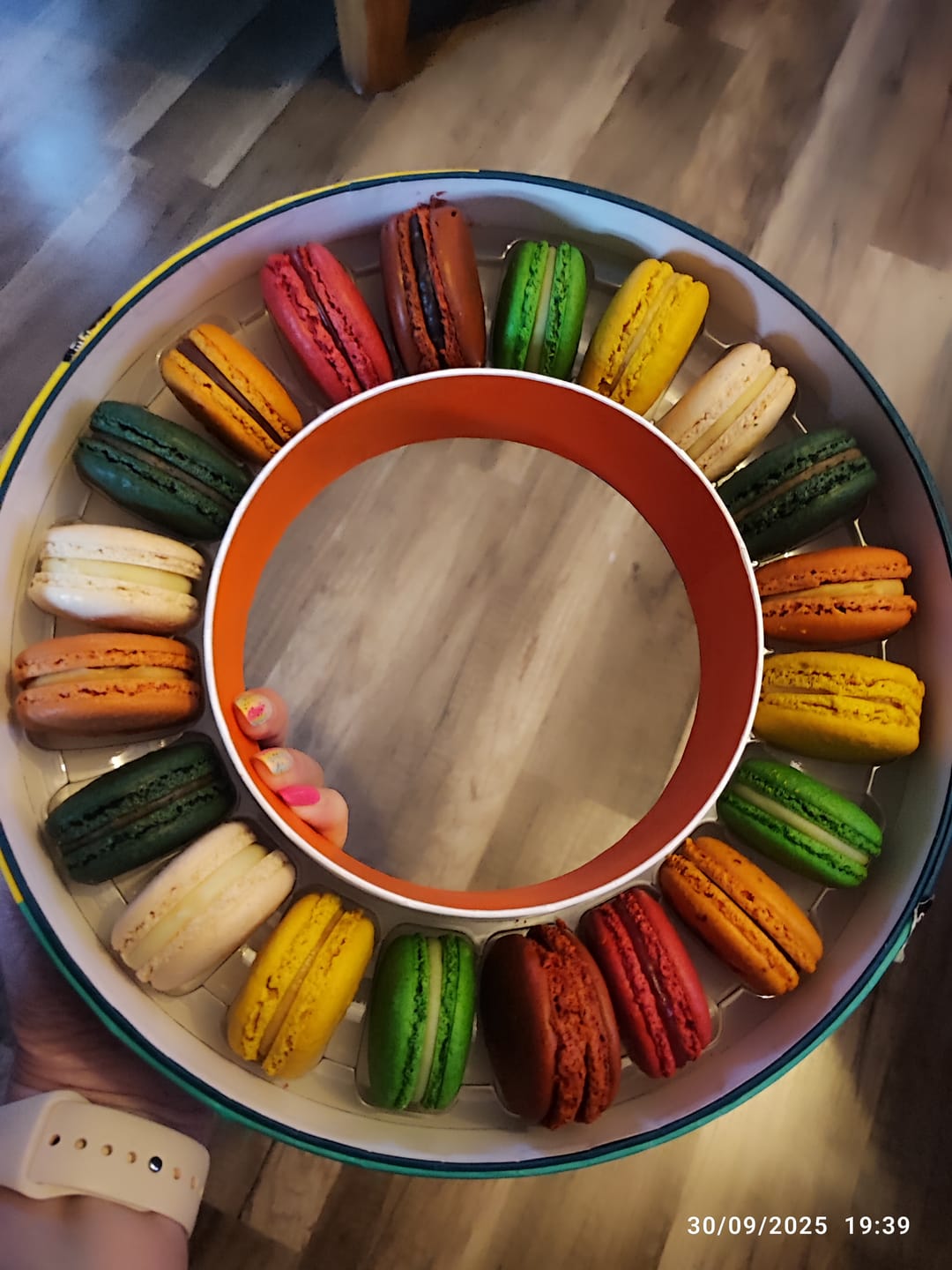 Customer photo review of Caja 20 Macarons