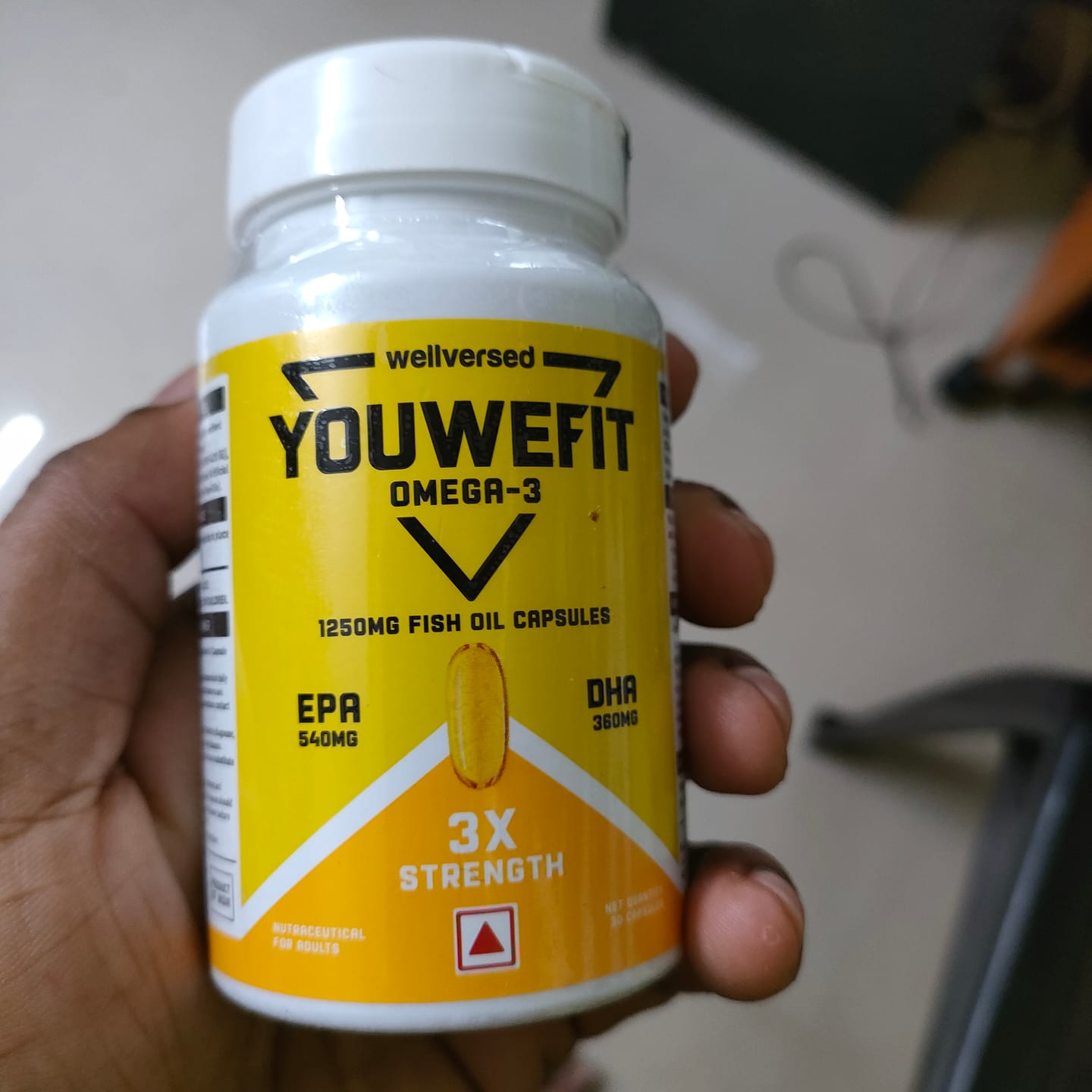 Customer photo review of YouWeFit Omega-3 Fish Oil (30 Capsules), 1250mg + Wellcore Creatine Monohydrate (100gm, 33 Servings)