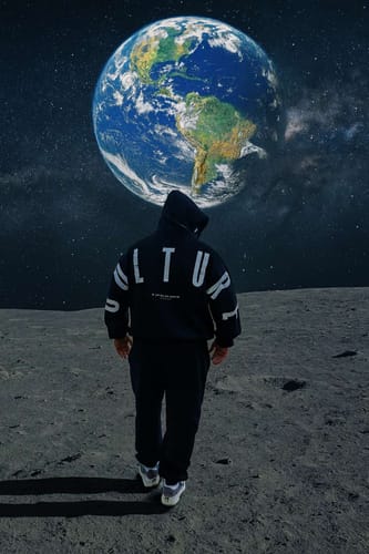Customer photo review of CULTURE REVERSIBLE ZIP HOODIE