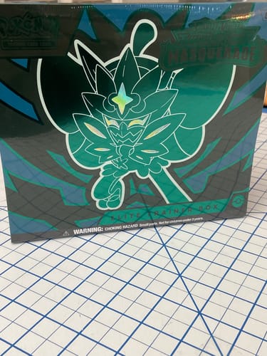 Customer photo review of Twilight Masquerade Elite Trainer Box - SV06: Twilight Masquerade