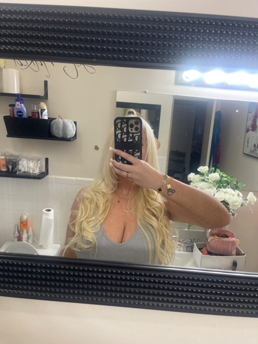 Customer photo review of 13x13cm Human Hair Toppers Mono Base Platinum Blonde #60