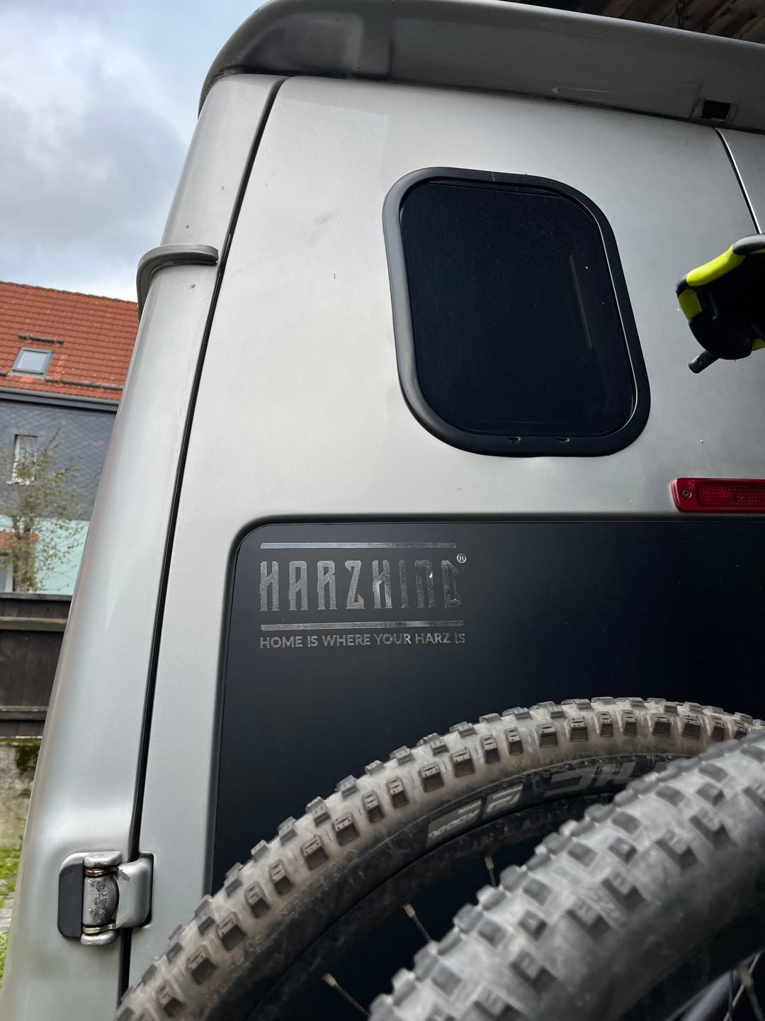 Customer photo review of HARZKIND Autoaufkleber
