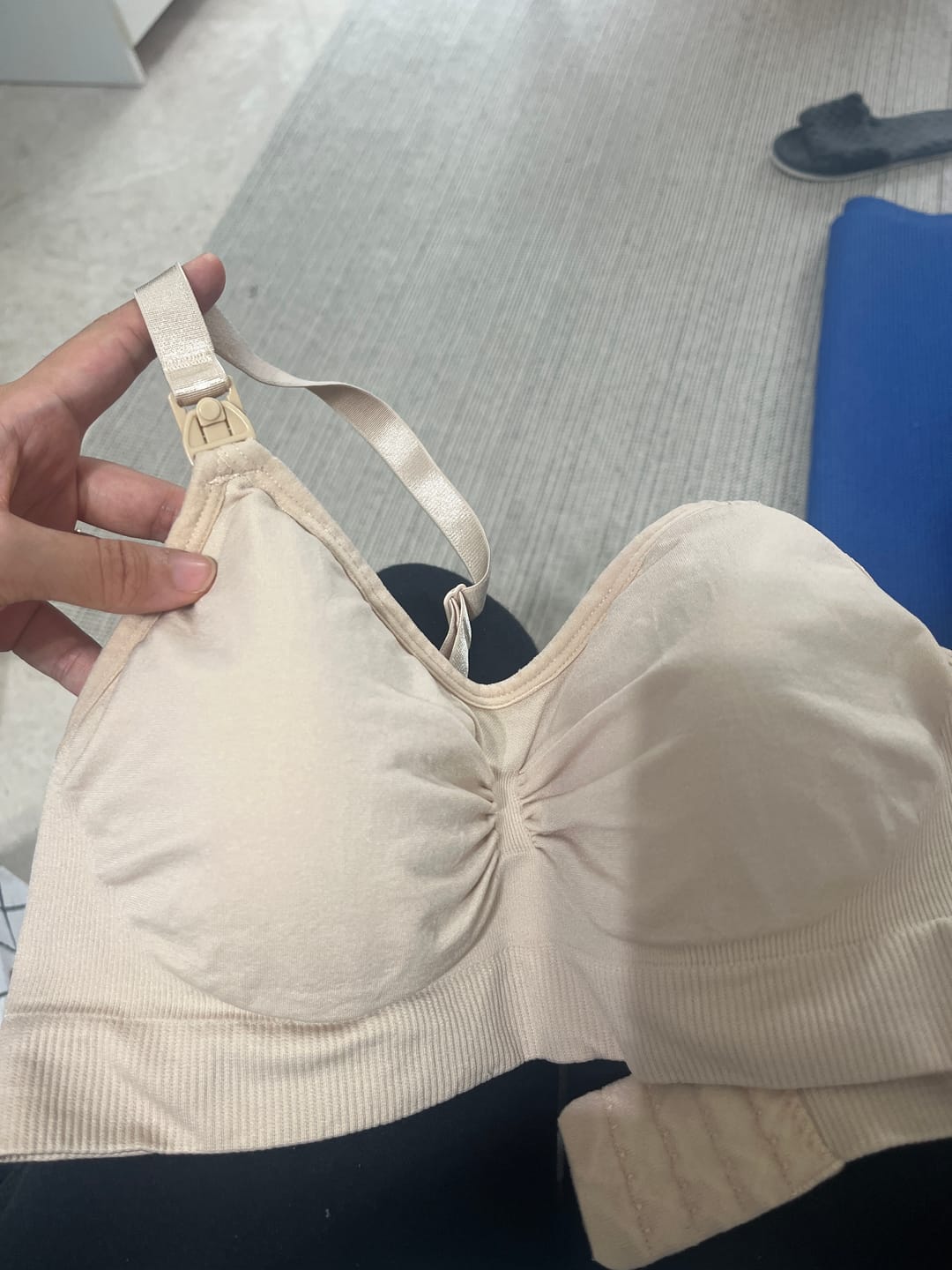 Customer photo review of Lovemère Seamless Nursing Bra
