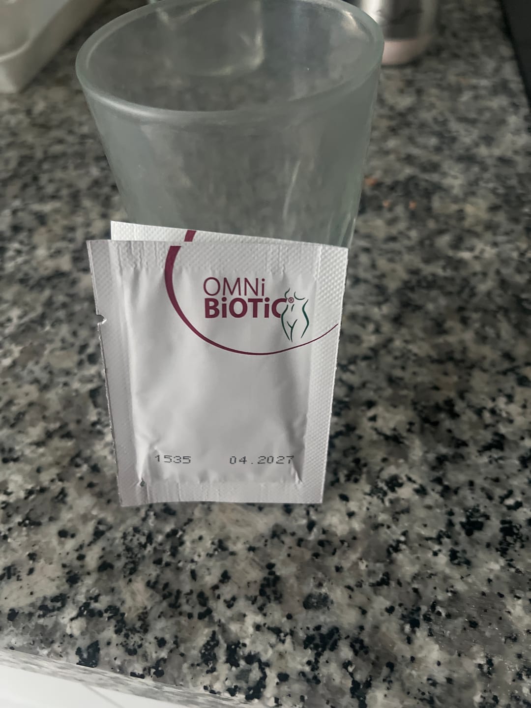 Customer photo review of OMNi-BiOTiC® FLORA plus INT