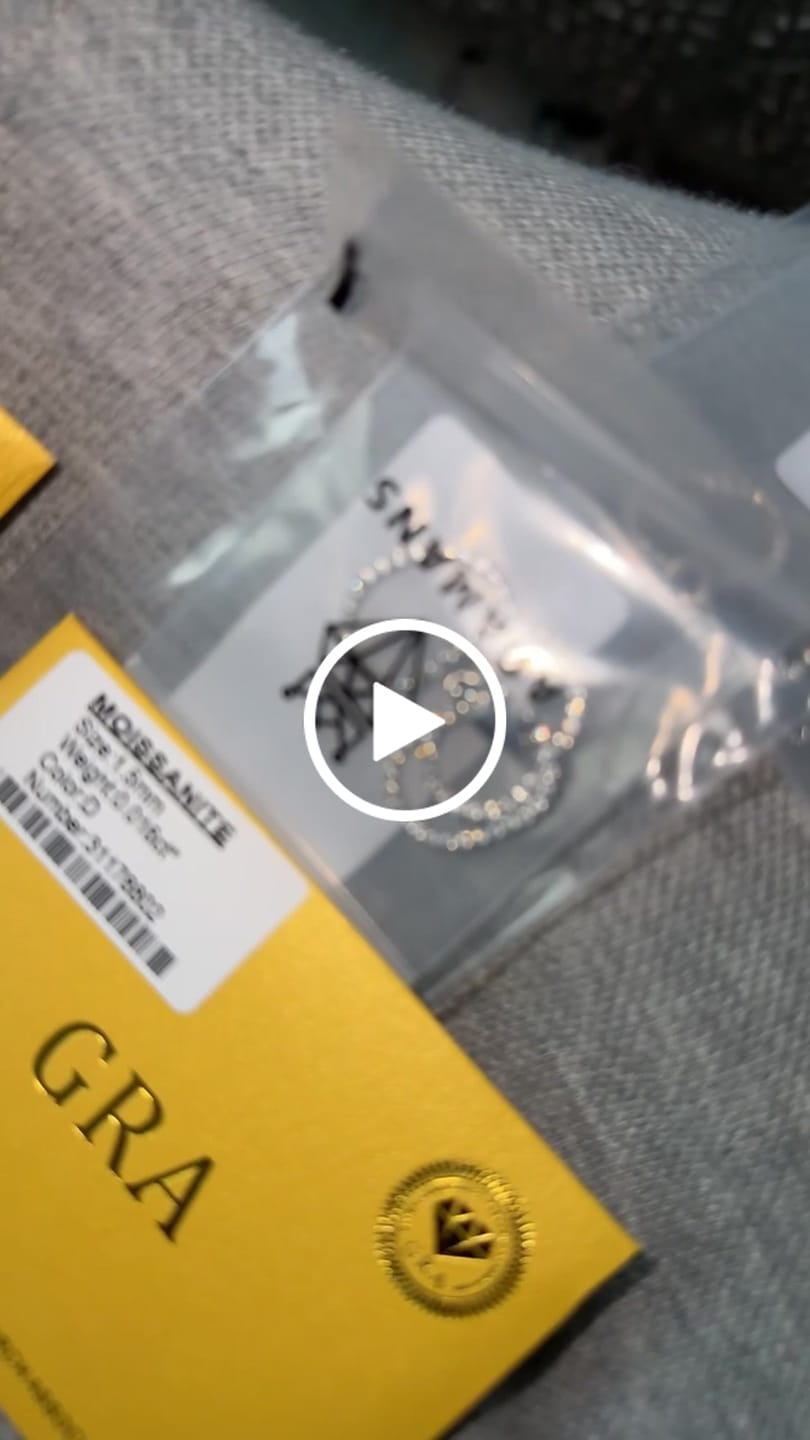 Customer video review of Moissanite Micro Tennis Bracelet - 925 Silver - D Colour - VVS1