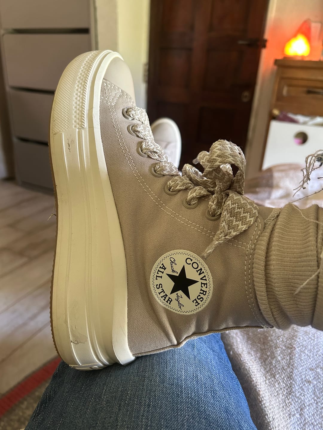 Customer photo review of Zapatillas Converse Chuck Taylor Move Hi Platform Beige