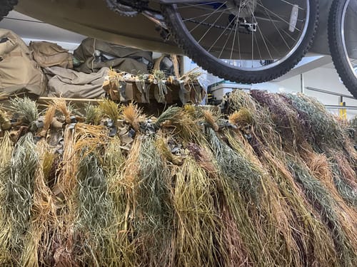 Customer photo review of Hunting Blind Raffia Grass (Individual)