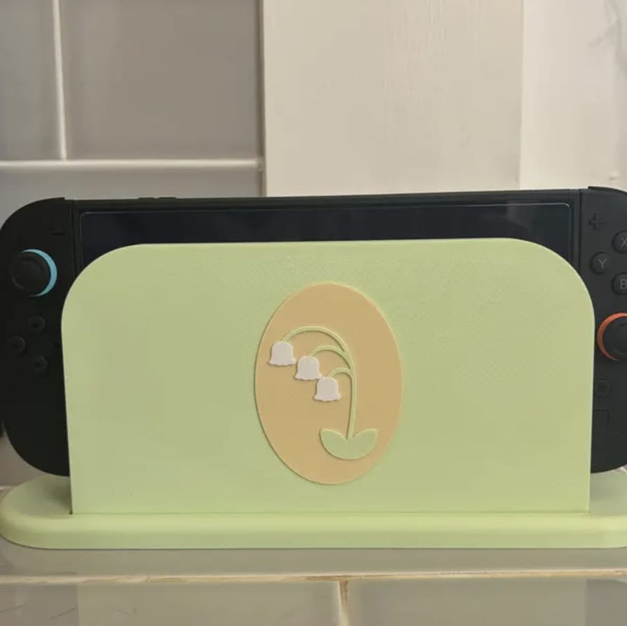 Customer photo review of Lily of the Valley Dock Cover for Nintendo Switch 2 – Original Faceplate Design