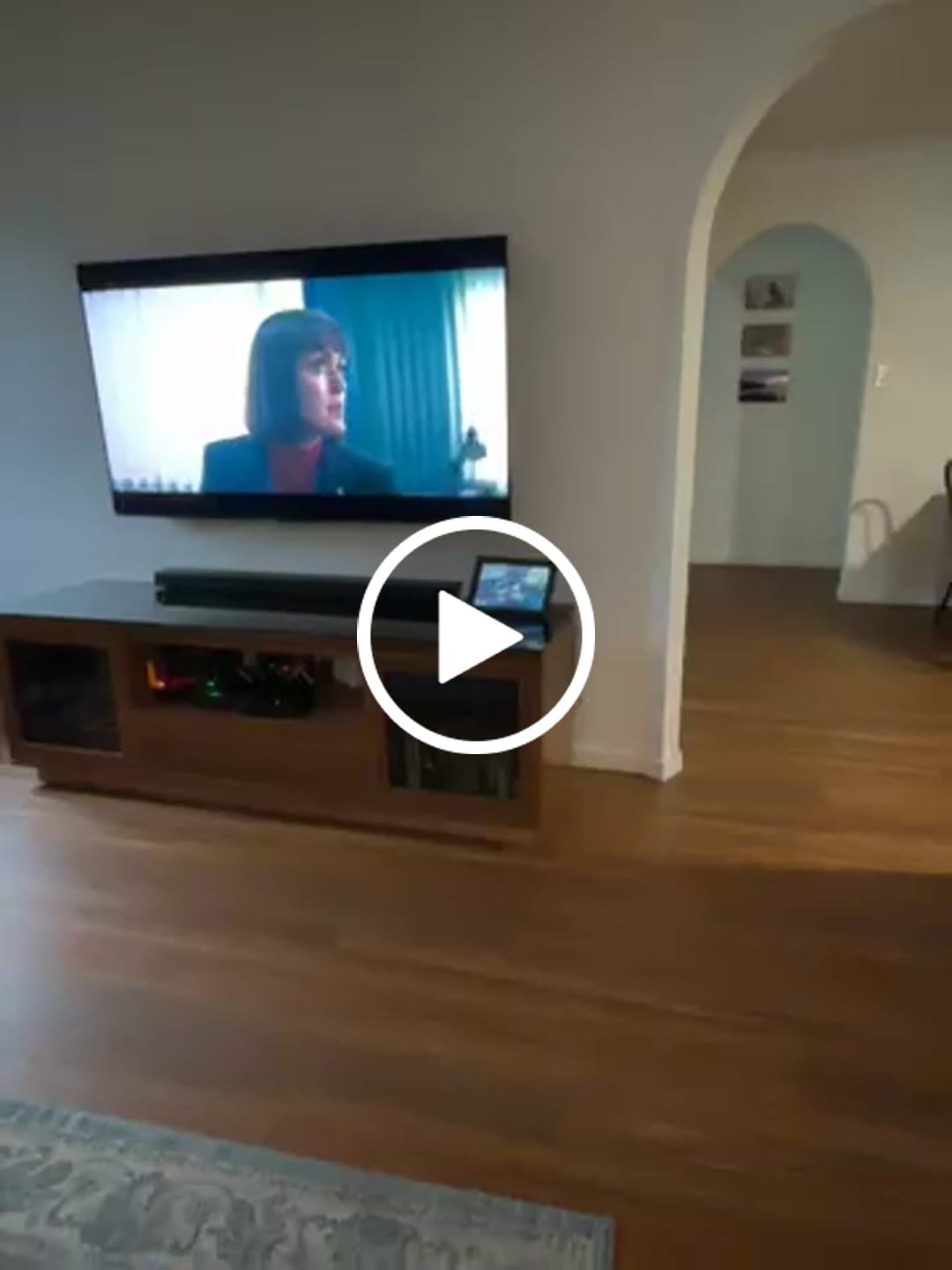 Customer video review of Digital Photo Frame