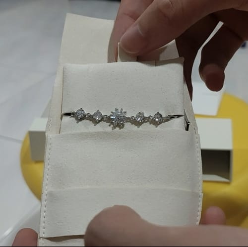 Customer photo review of Ashley Snowflake Bracelet