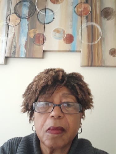 Customer photo review of Outre WigPop Full Wig - JAI