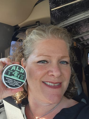 Christina F. review of Refreshing Chill Nicotine Pouches image 1 out of 1