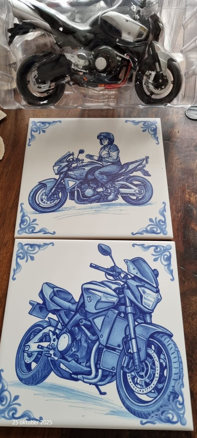 Customer photo review of Delfts Blauw tegeltje bedrukken met eigen motor