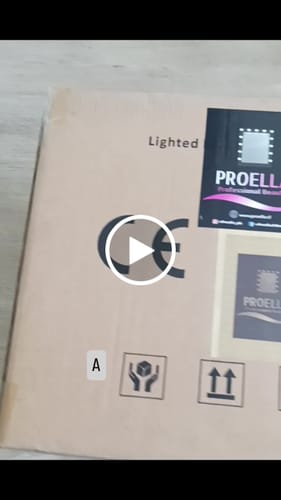 Customer video review of Maleta de Maquillaje o Peluquería Profesional con Luces y Parlantes Tamaño S